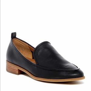 Super comfortable black  loafer, worn once